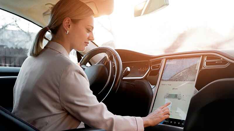 do the driving modes in cadillac lyriq offer different ranges or battery usages?